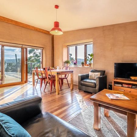 Studio 59 Holiday Home Coles Bay Bagian luar foto