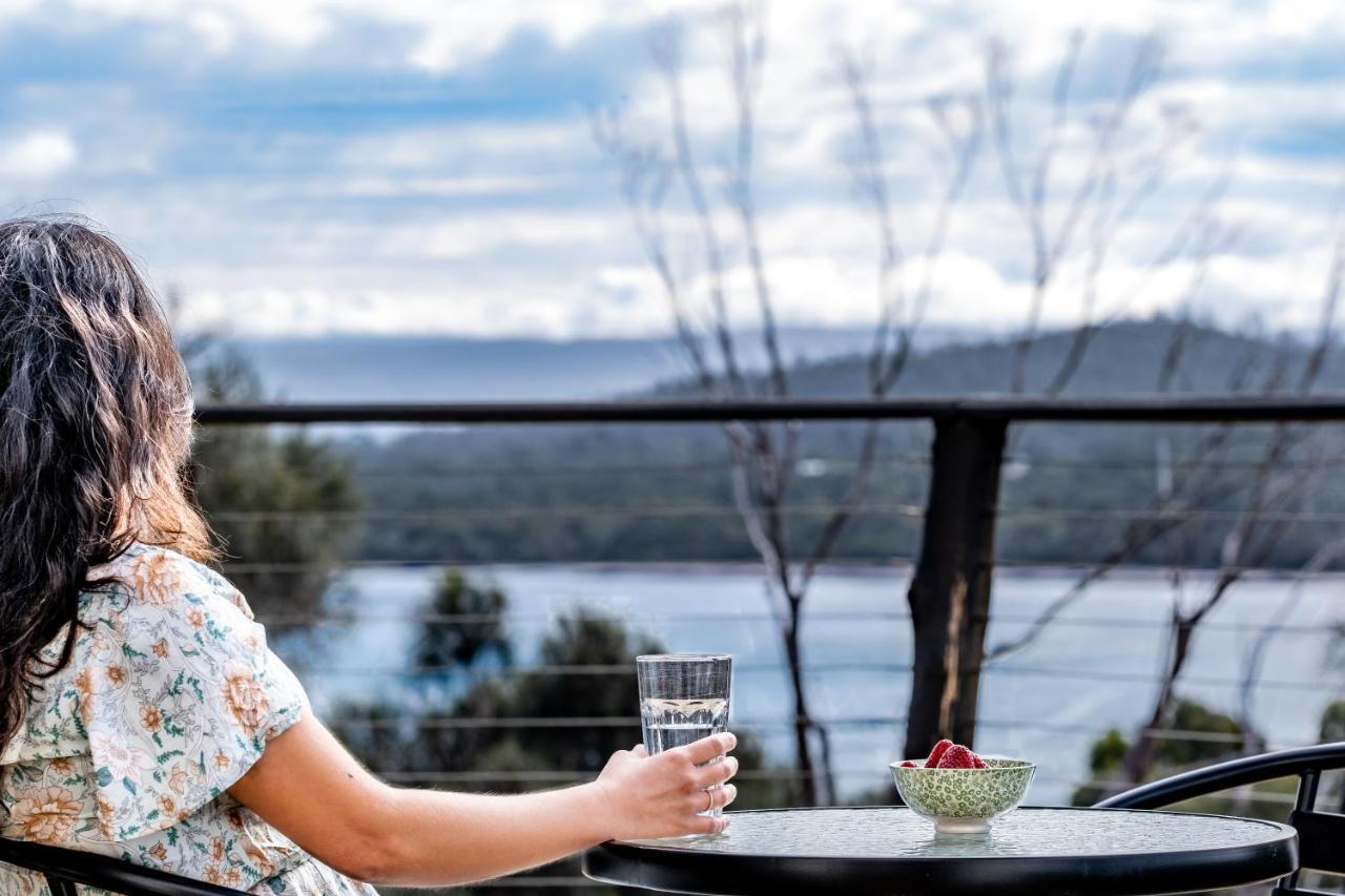 Studio 59 Holiday Home Coles Bay Bagian luar foto