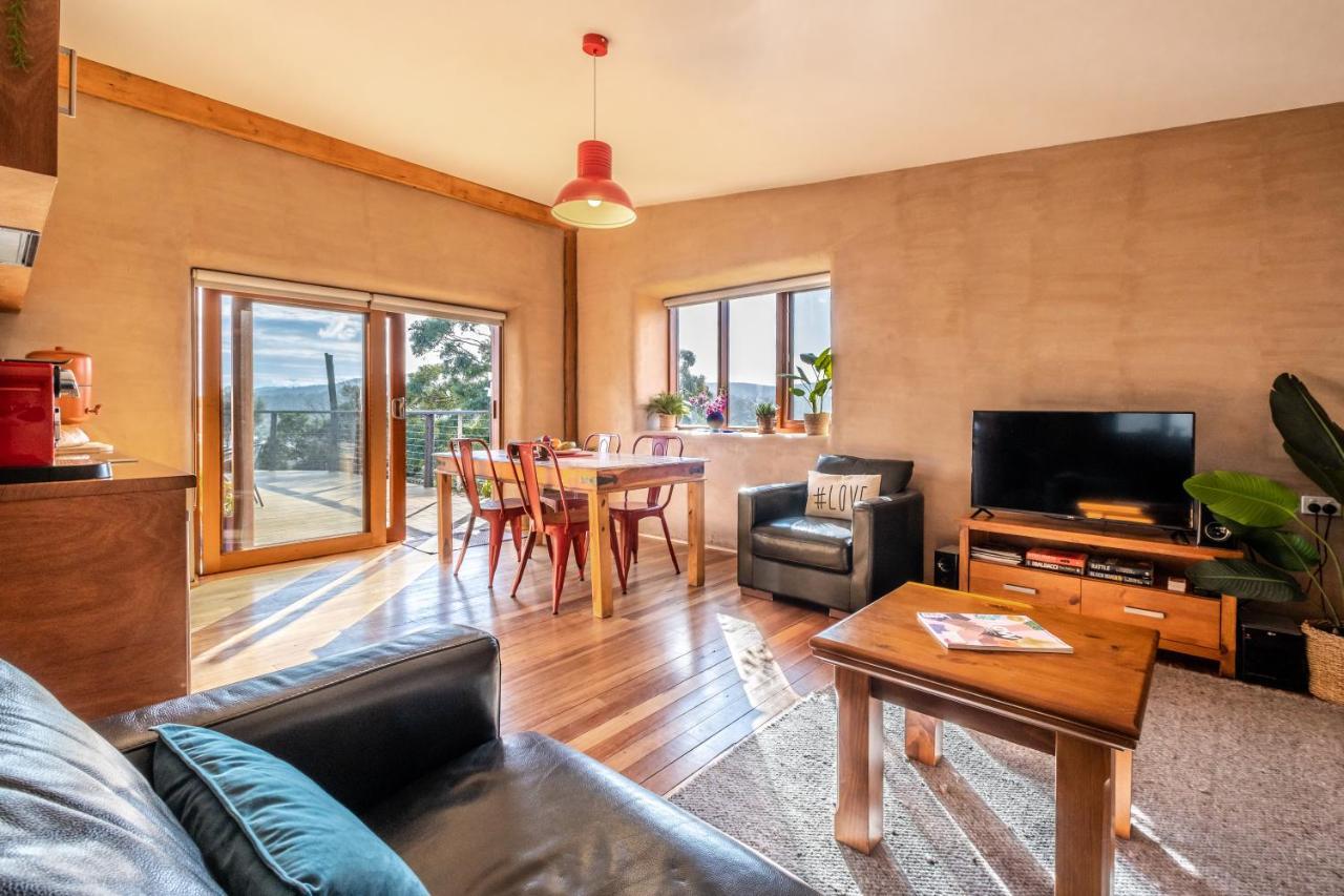 Studio 59 Holiday Home Coles Bay Bagian luar foto